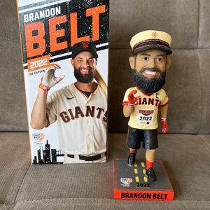 2022 SF Giants Race Brandon Belt Captain Bobble Head